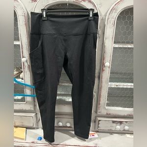 Zella Live In Pocket Legging